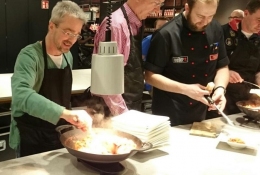 gallery/klein-th bei weber grill mg-20160411-wa0004 geschnitten